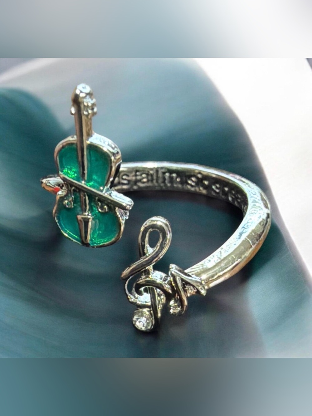 Violin Cello Music Note Adjustable Wrap Statement Ring Green NEW